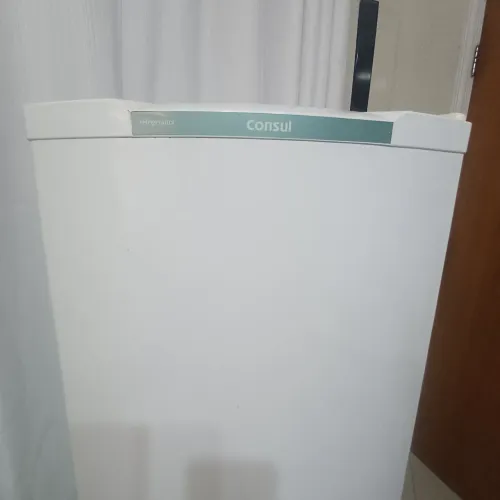Geladeira Consul Slim estado nova