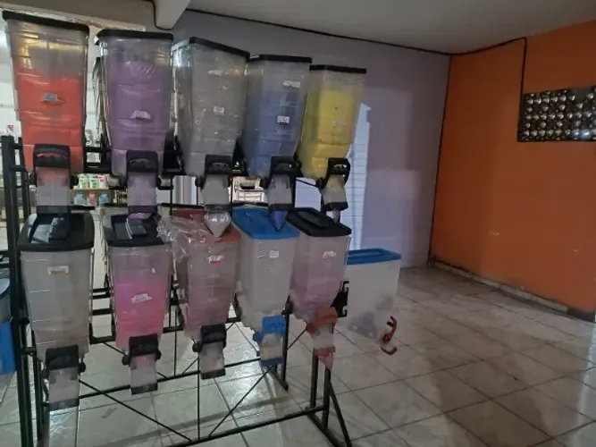 VENDO Expositor Dispenser 23 Módulos Grãos Ração