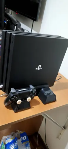 PS4 Pro (Somente em Cascavel PR)