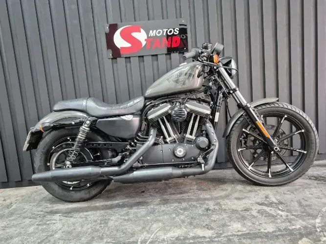 HARLEY-DAVIDSON XL 883n Iron