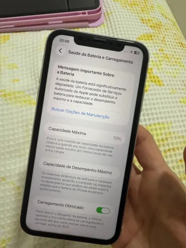 iPhone 11, 256GB, sem avarias