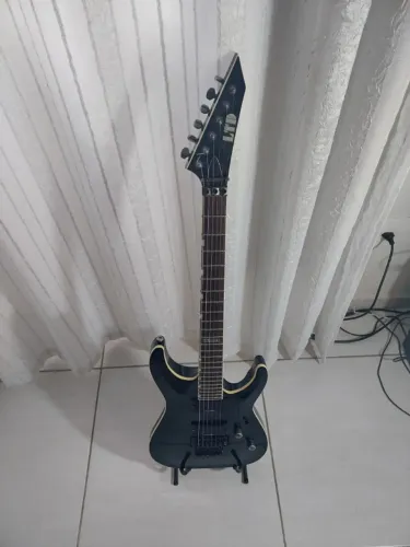 Guitarra LTD (by ESP) MH-350FR