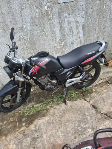 VENDO ESSA LINDA MOTO URGENTE...