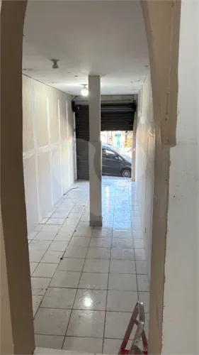 Salão Comercial para locação em Jardim peri - SP
