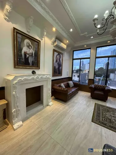 Sala Comercial Duplex para Locação Reformada, Decorada e Pronta para Uso, Centro, Campos