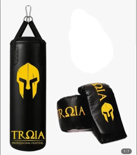 Saco de pancada Tróia 90cm + par de luvas
