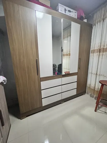 Vendo Guarda Roupa Casal
