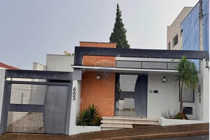 Oportunidade para Investidor | Imóvel no Centro de botucatu