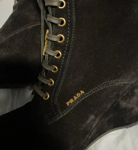 Bota Prada Suede Original