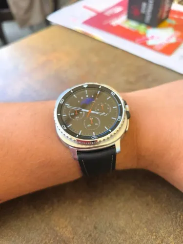 Smartwatch Samsung watch 8 classic