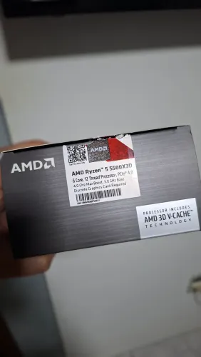 Processador AMD Ryzen 5 5500X3D (Aberto apenas para testes)
