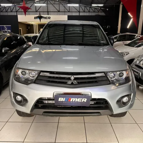 Mitsubishi L200 Triton HPE 3.2 CD TB Int.diesel AUT 2015