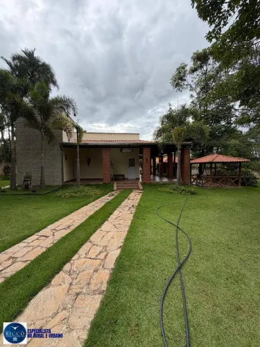 Chácara à Venda em Senador Canedo GO | 5.000 m² | Casa Nova