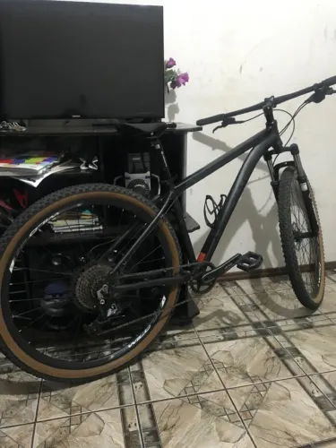 Bike Absolute 12v com 1x12 Absolute