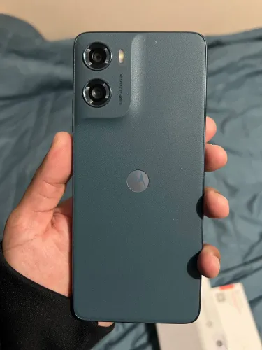 Moto g06