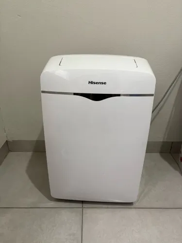 Ar-condicionado portátil Hisense 12000btus