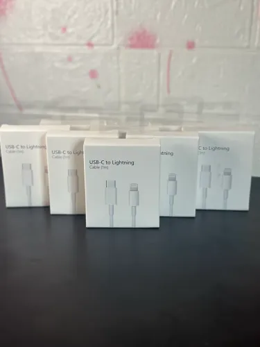 Cabo para iPhone novo