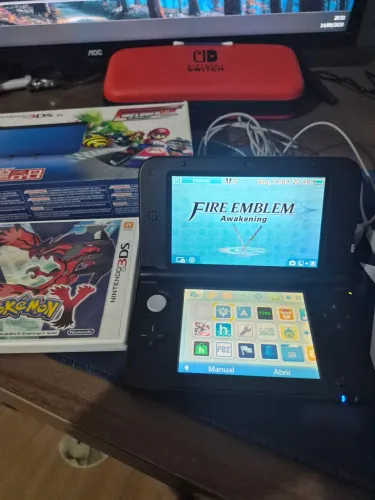 Nintendo 3DS XL Azul + Pokemon Y - Desbloqueado - como novo