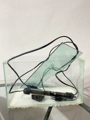 Aquário peixe com aquecedor e bomba