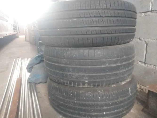 Pneu aro 18