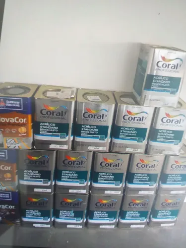 Tinta Coral rende muito e cobre muito standard profissional exclusiva promoção chama .