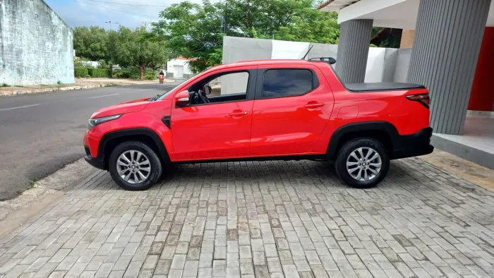 Fiat Strada Freedom 1.3 Flex 8V CD 2025