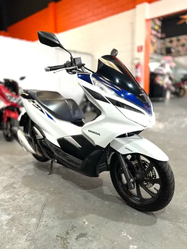 PCX Sport ABS Branca 2022 Honda