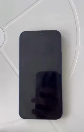 IPHONE 12