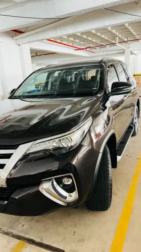 Toyota Hilux SW4 SRX 4X4 2.8 TDI 16V Dies. Aut. 2020