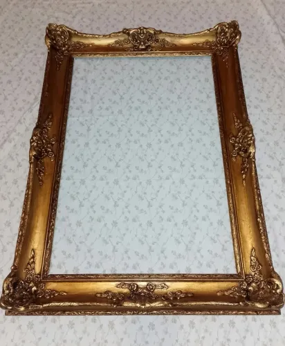 Moldura antiga era vitoriana