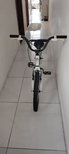 Bike Bicicleta marca Wendy aro 20