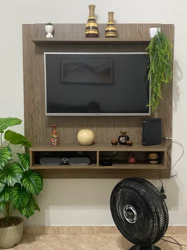 Painel de Tv Suspenso 