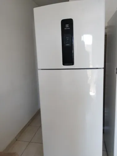 Geladeira Electrolux Frost Free 480L MENOS DE 1 ANO DE USO!!!