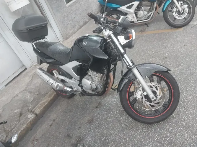 Vendo Fazer 2008 