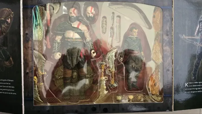 God Of War Kratos e Atreus Ultimate Action Figures Oficiais - Neca