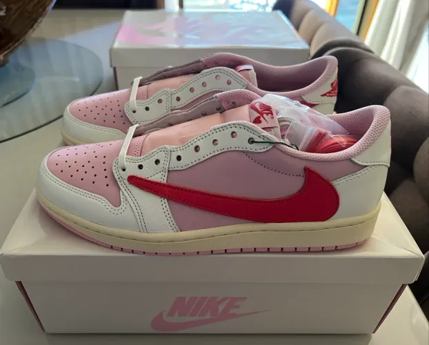 Travis Scott x Air Jordan 1 Low OG SP Sail Tropical Pink