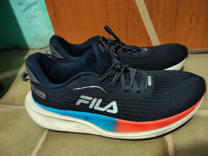 Tênis corrida Fila racer speedzone tamanho 44