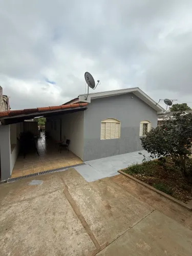 Casa Padrão Próximo Centro