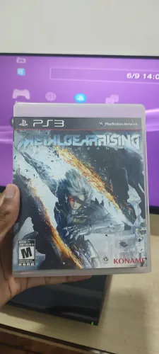 METAL GEAR SOLID RISING ORIGINAL - PS3
