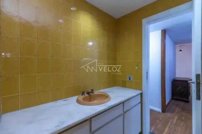 Apartamento : Padrão / Residencial / Leblon
