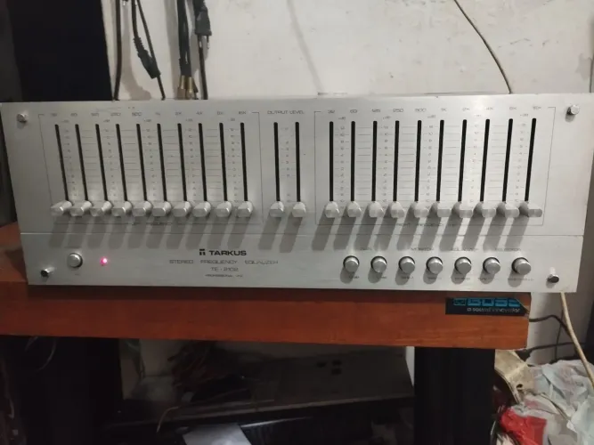 Equalizador Tarkus TE-2102
