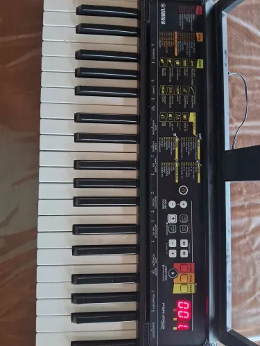 Teclado Yamaha