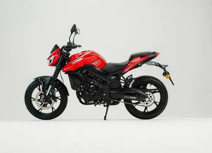 Moto Nova Flas 250