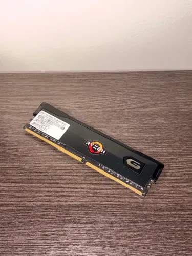 Vendo MEMÓRIA RAM 8Gb Ryzen