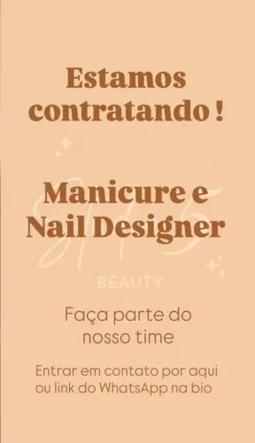 Vaga Nails design 