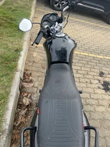 Titan 150 