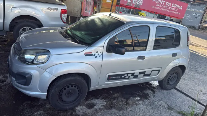 Fiat Uno Attractive 1.0 EVO Fire Flex 8V 5P 2020