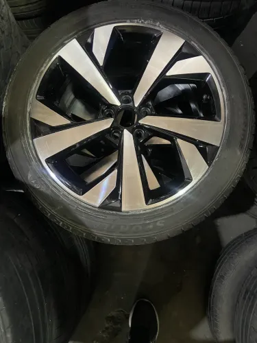 Rodas aro 17 Nivus original VW e pneus zero 205 55 17