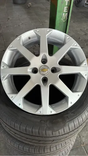Jogo de  Rodas Gm Astra Ss Prata Aro 17