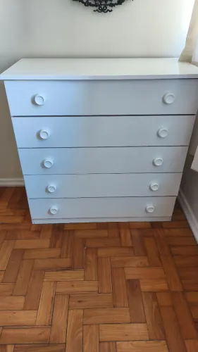 Cômoda Mobly em bom estado